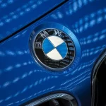 BMW Logo auf Motorhaube